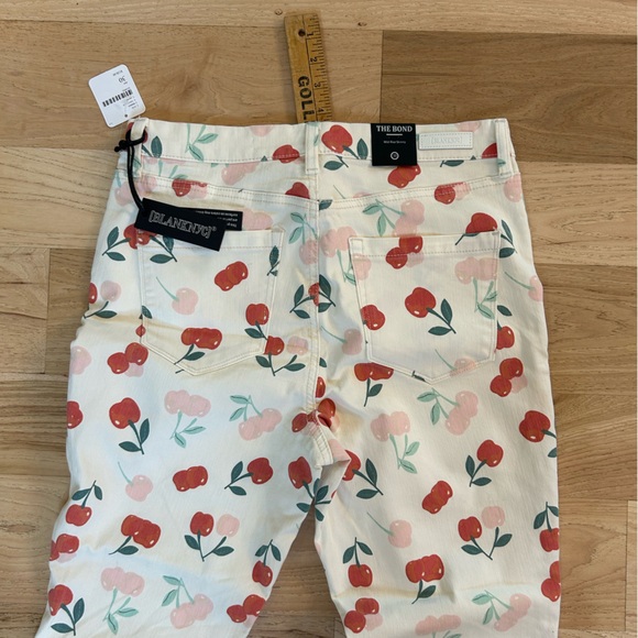 NWT blank nyc / free people collab cherry jeans size 30 - Picture 11 of 11